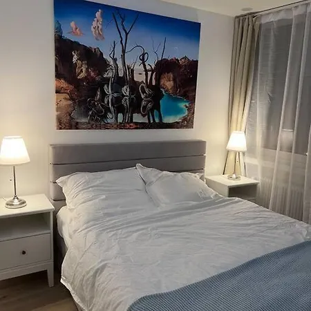 Lovely Flat Relax Near City Center Nuremberg Exterior photo