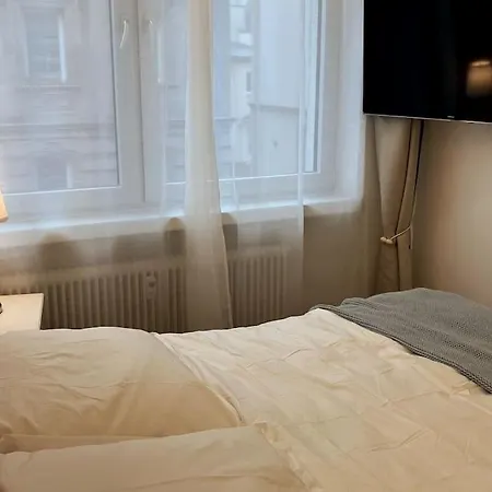 Lovely Flat Relax Near City Center Nuremberg Exterior photo